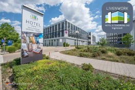 Livenwork Hotel